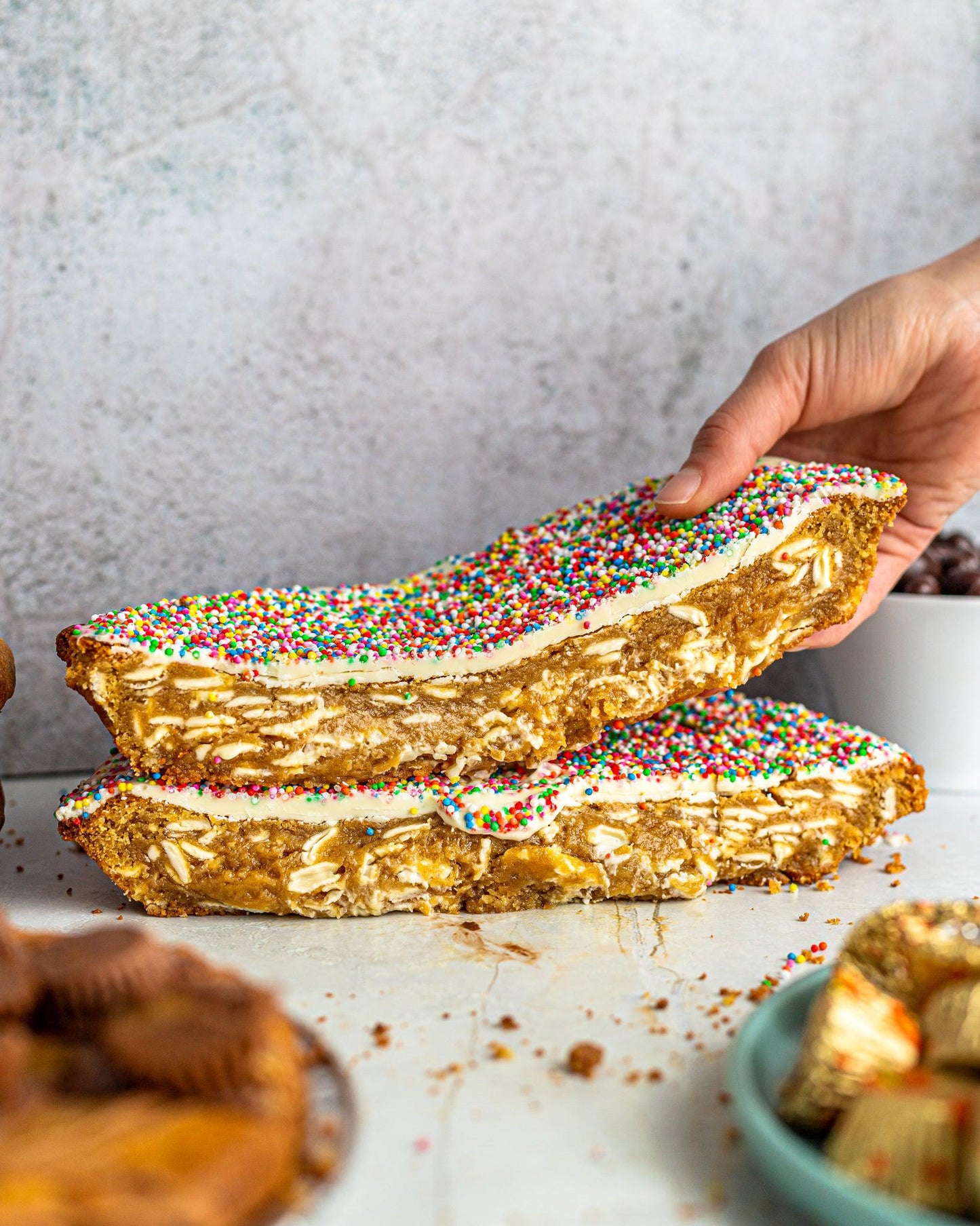 1kg Funfetti Chip- BIGG Brownies & THICC Cookies - New York Style Cookies