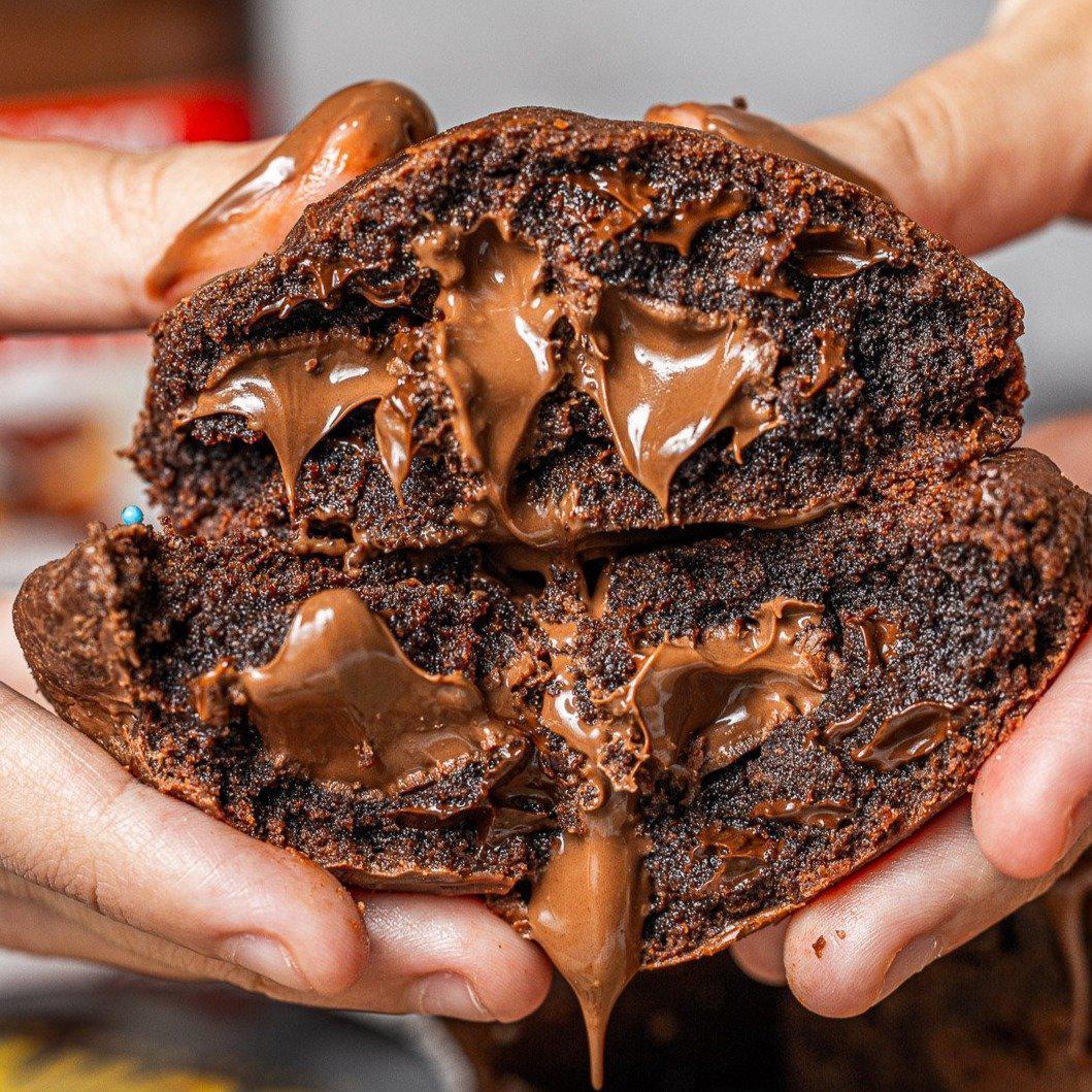 Nutella- BIGG Brownies & THICC Cookies - New York Style Cookies